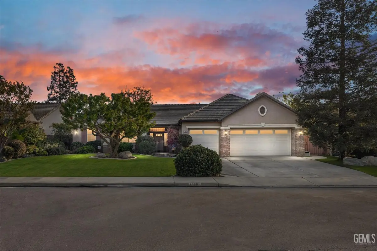 12601 MONTEREY BEACH DRIVE, Bakersfield, CA 93311 - Image #1
