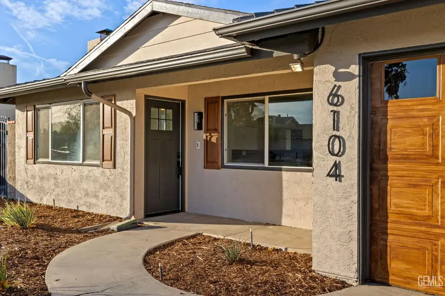 6104 CUMIN LANE, Bakersfield, CA 93309 - Image #2