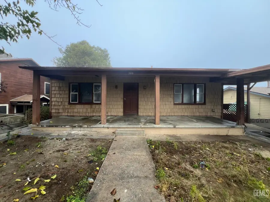 306 B STREET, Taft, CA 93268 - #2