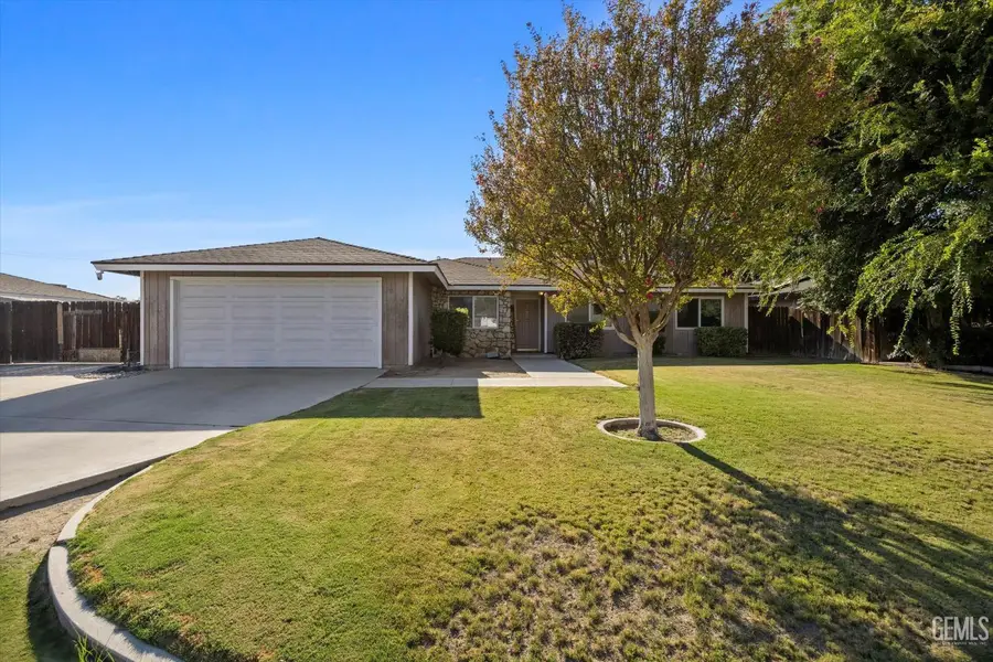 2105 JASON STREET, Bakersfield, CA 93312 - Image #3
