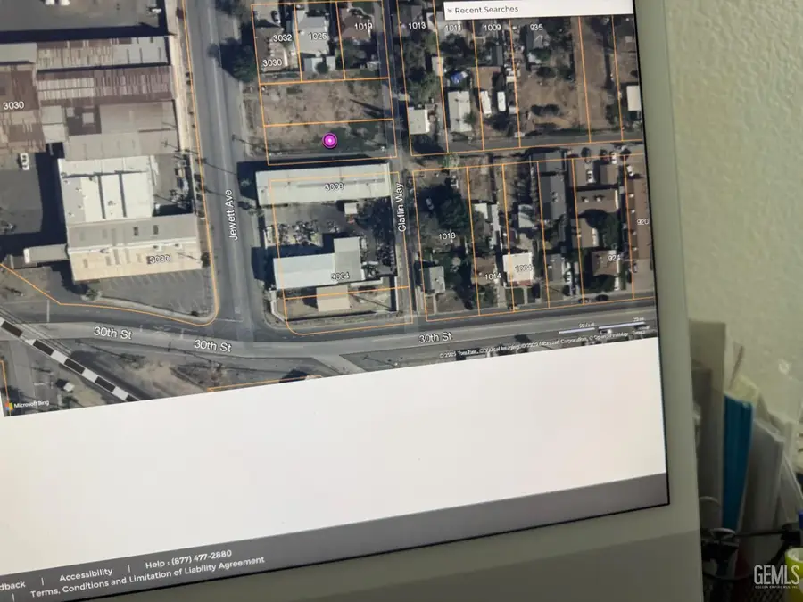 3020 JEWETT AVENUE, Bakersfield, CA 93301 - Image #3