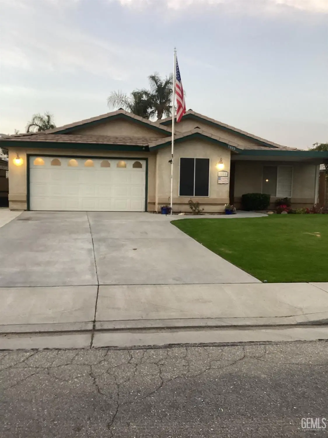 9808 BLACKFOOT DRIVE, Bakersfield, CA 93312 - Image #1