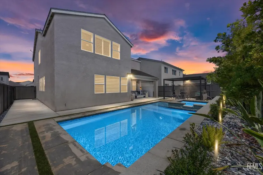 3402 TRAIL RIVER LANE, Shafter, CA 93263 - Image #2