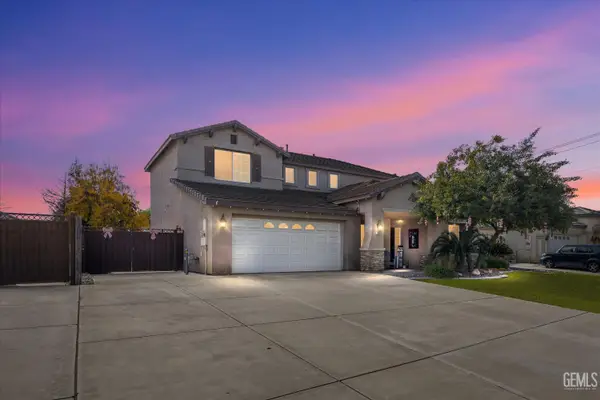 12809 TRAFALGAR SQUARE DRIVE, Bakersfield, CA 93312