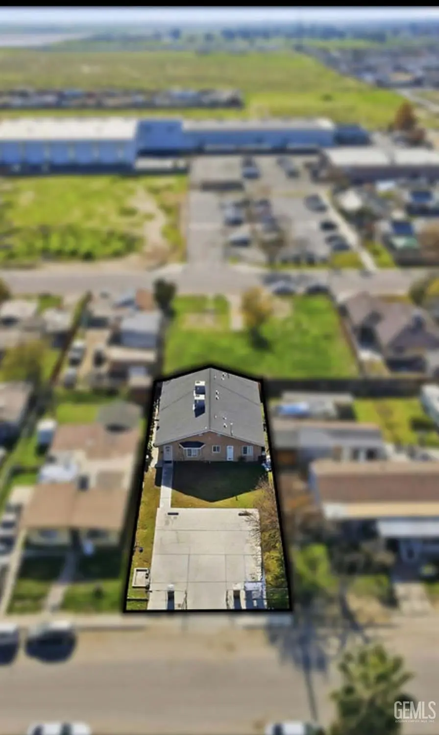 1909 PADRE STREET, Bakersfield, CA 93307 - Image #3