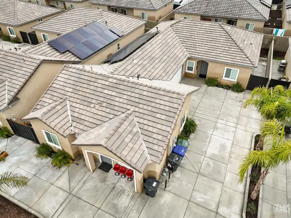 8607 GRANDY STREET, Bakersfield, CA 93314