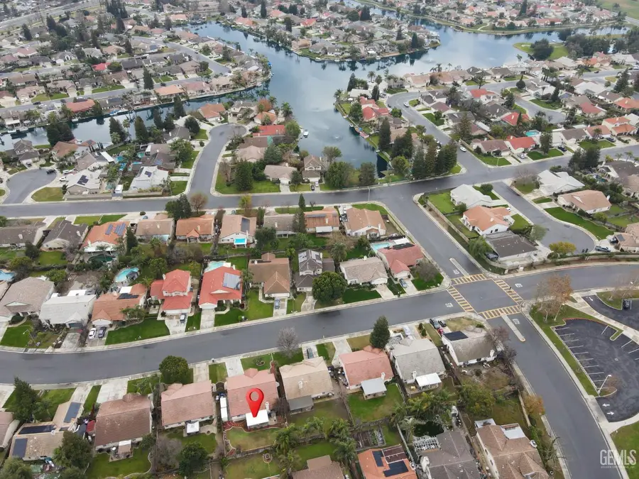 8512 NORTHSHORE DRIVE, Bakersfield, CA 93312 - Image #3