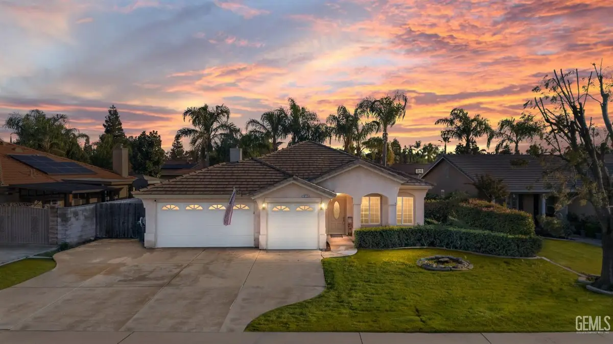 10125 PAVILION DRIVE, Bakersfield, CA 93312 - Image #1