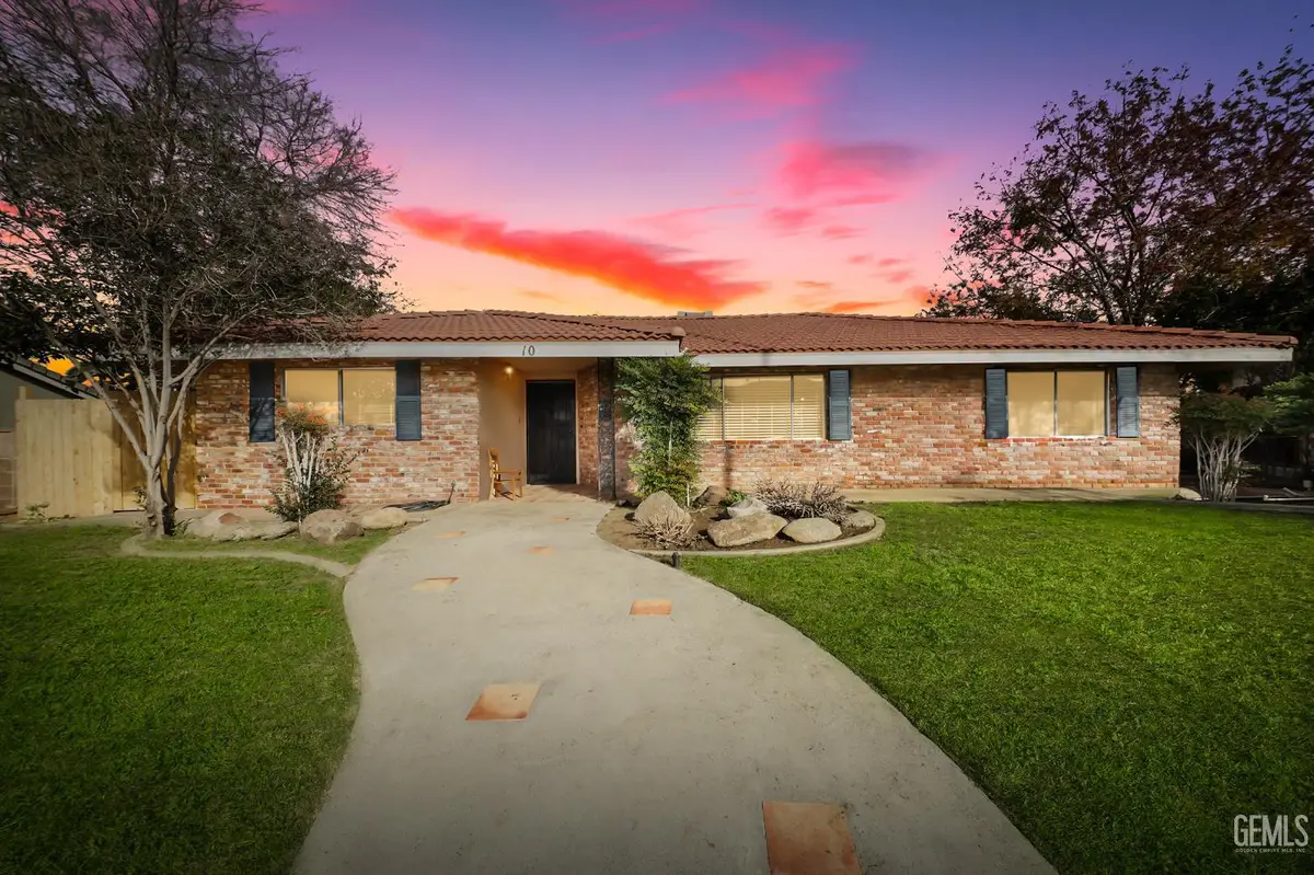 10 GREY WAY, Taft, CA 93268 - Image #1