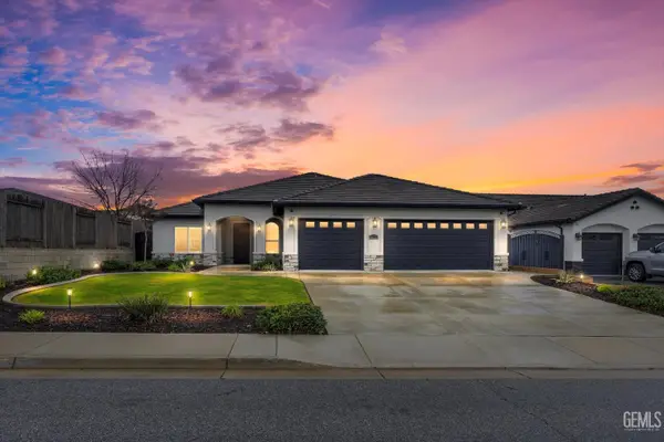 10223 BARBEAU PEAK DRIVE, Bakersfield, CA 93306