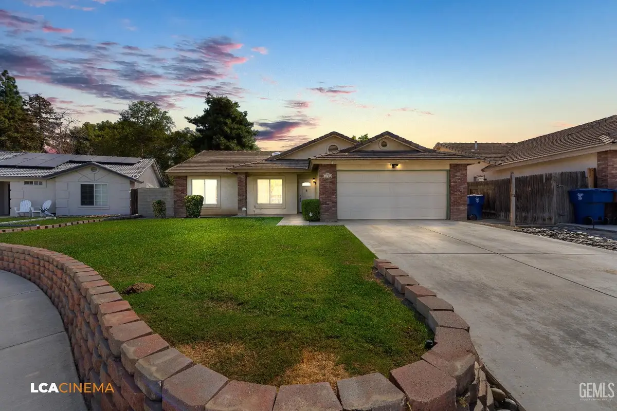 4715 PEACOCK COURT, Bakersfield, CA 93313 - #1