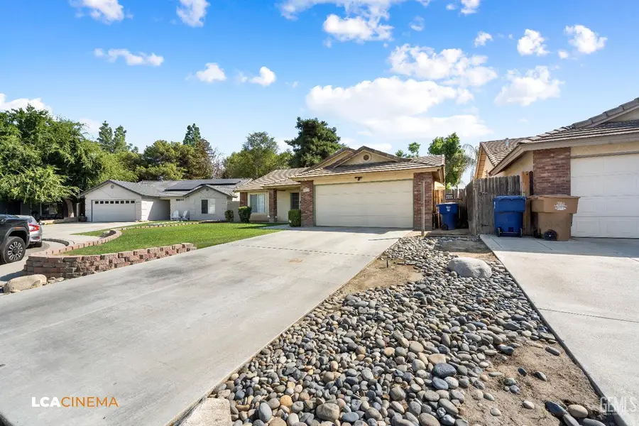 4715 PEACOCK COURT, Bakersfield, CA 93313 - #3