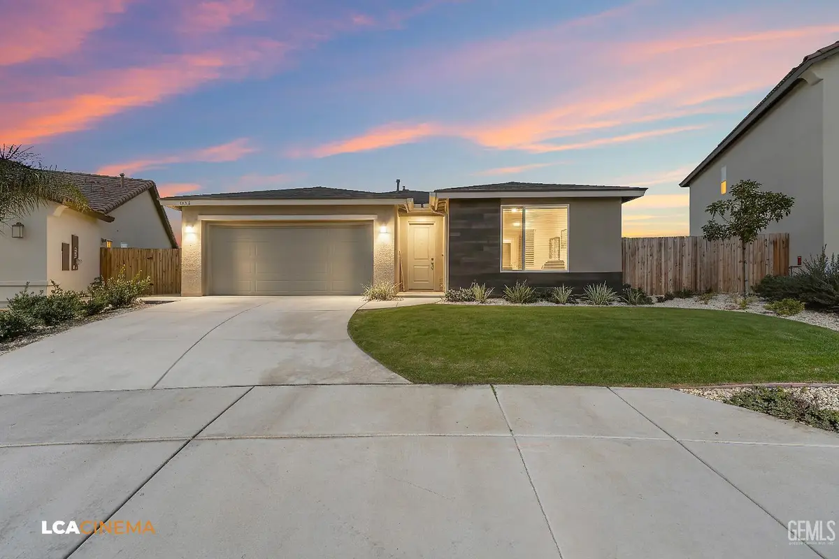 8614 AVON STREET, Bakersfield, CA 93314 - Image #1