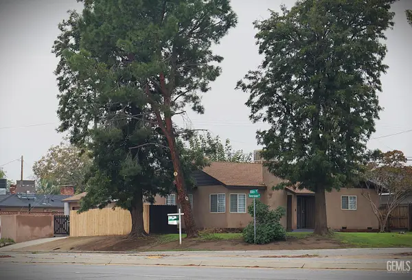 2000 AVONDALE DRIVE, Bakersfield, CA 93306