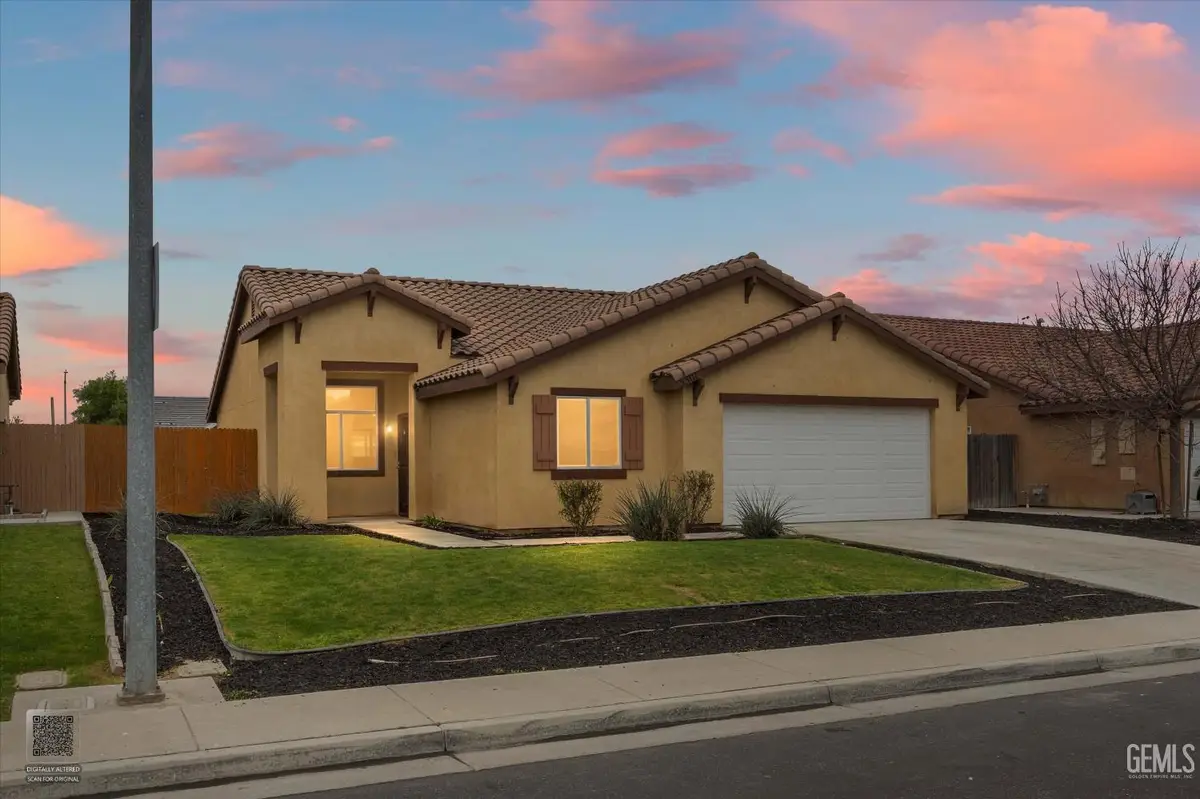 5301 BAJA DRIVE, Bakersfield, CA 93307 - #1