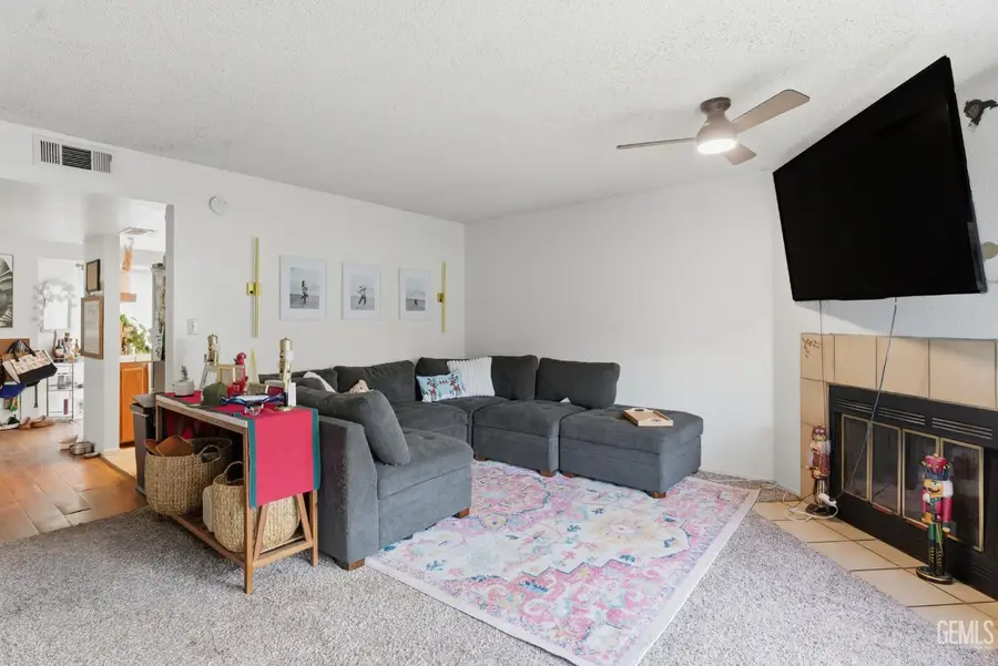 4600 BEECHWOOD STREET #55, Bakersfield, CA 93309 - Image #3