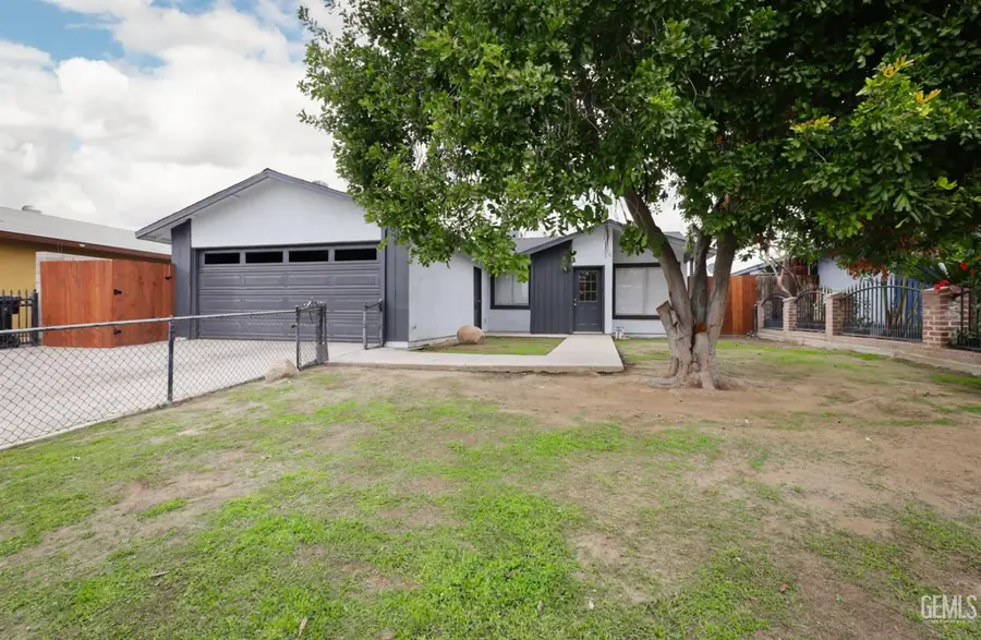 1040 IRIS STREET, Wasco, CA 93280 - Image #2