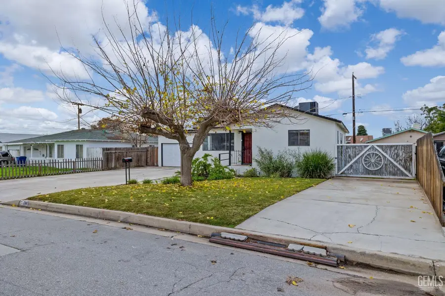 706 CHARLANA DRIVE, Bakersfield, CA 93308 - Image #3