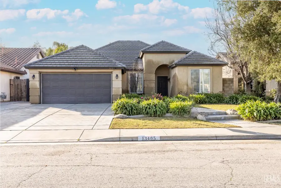 13405 SCAFELL PIKE STREET, Bakersfield, CA 93314 - Image #2