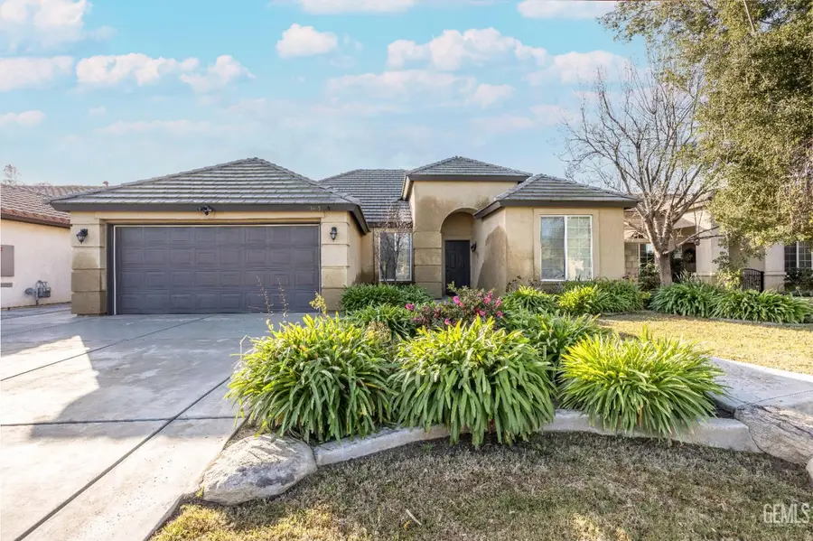 13405 SCAFELL PIKE STREET, Bakersfield, CA 93314 - Image #3