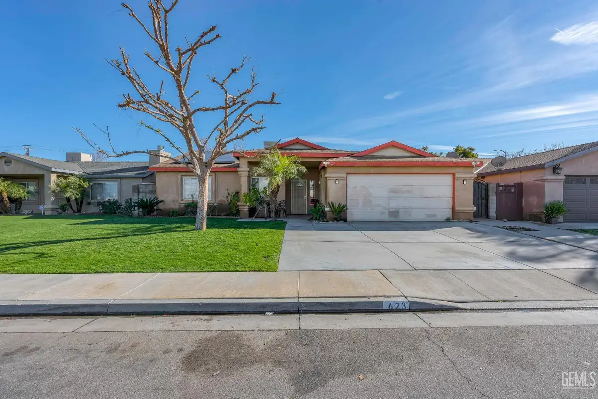 623 BROKEN ARROW AVENUE, Bakersfield, CA 93307 - #1