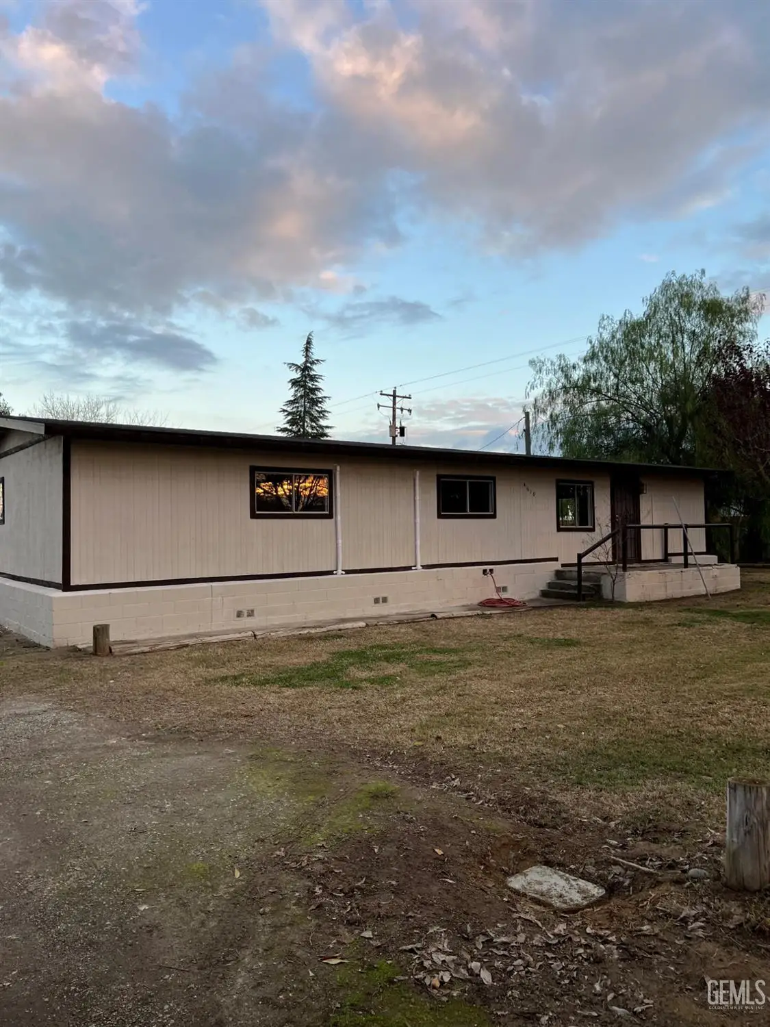 4610 W CORONADO STREET, Bakersfield, CA 93314 - Image #1