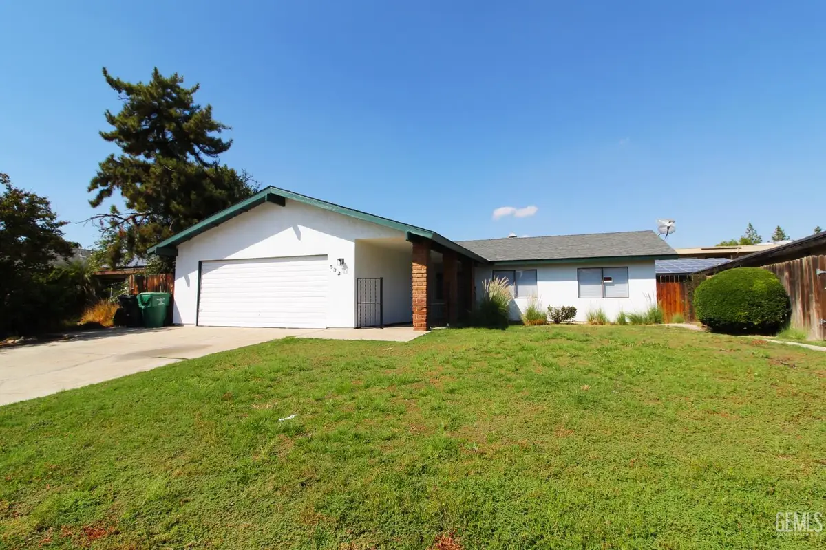 532 FRANCIS STREET, Bakersfield, CA 93308 - Image #1