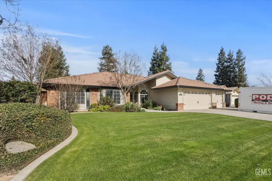 9118 CELESTE COURT, Bakersfield, CA 93312 - Image #2