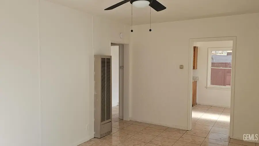 326 ARVIN STREET, Bakersfield, CA 93308 - Image #2