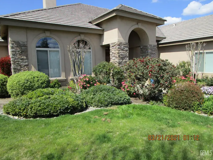 1809 GLOUCESTER DRIVE, Bakersfield, CA 93311 - Image #2