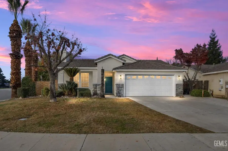 8510 MAINSAIL DRIVE, Bakersfield, CA 93312 - Image #3