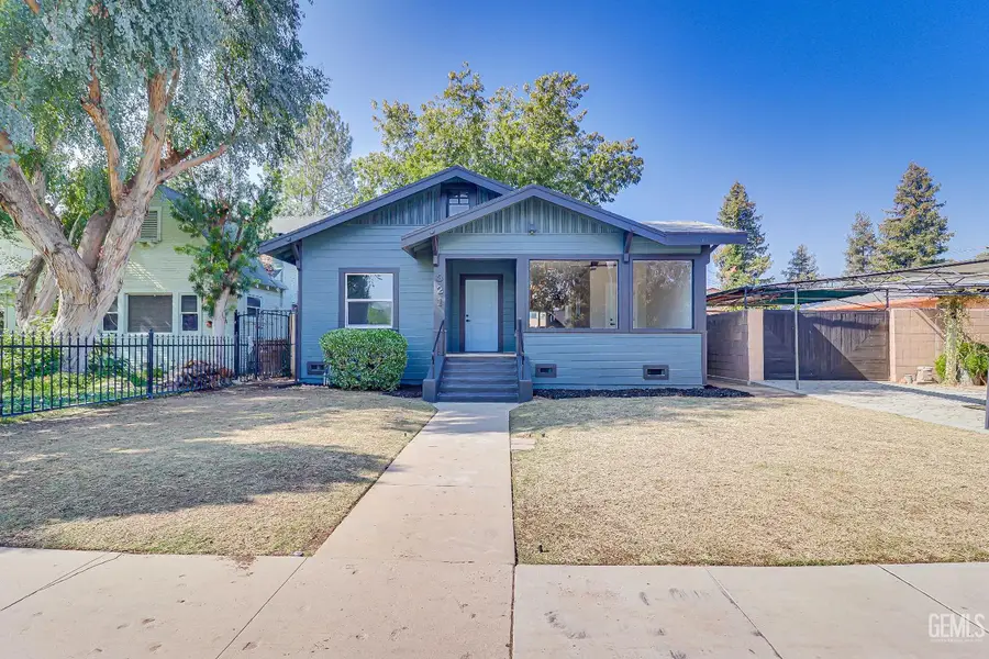 321 OLEANDER AVENUE, Bakersfield, CA 93304 - #2