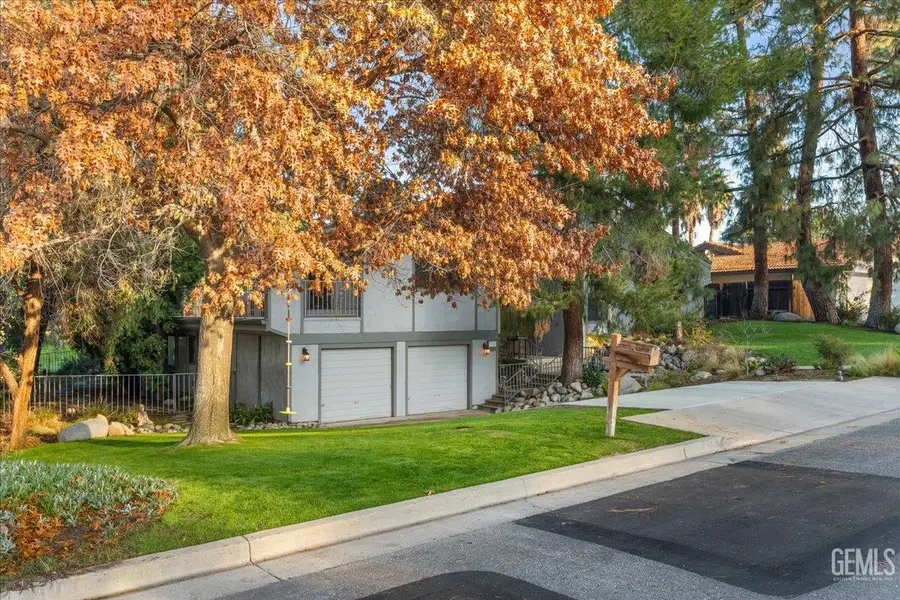 12430 CATTLE KING DRIVE, Bakersfield, CA 93306 - Image #3