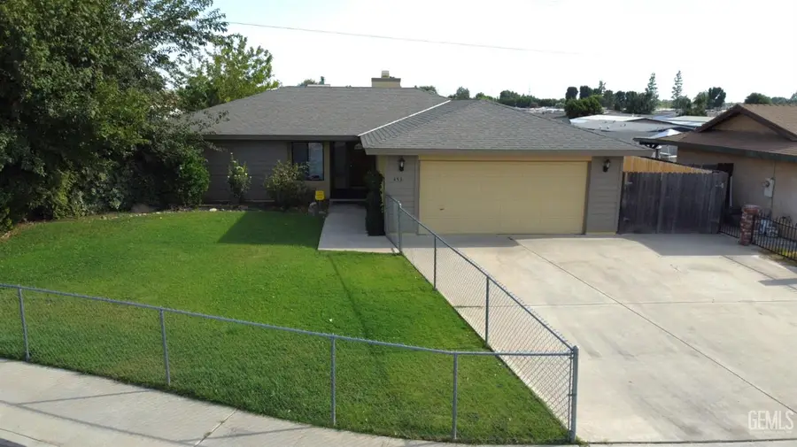 453 E WARREN AVENUE, Bakersfield, CA 93308 - Image #3