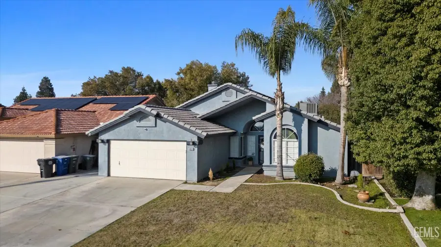 8804 SAND FOX COURT, Bakersfield, CA 93312 - Image #3