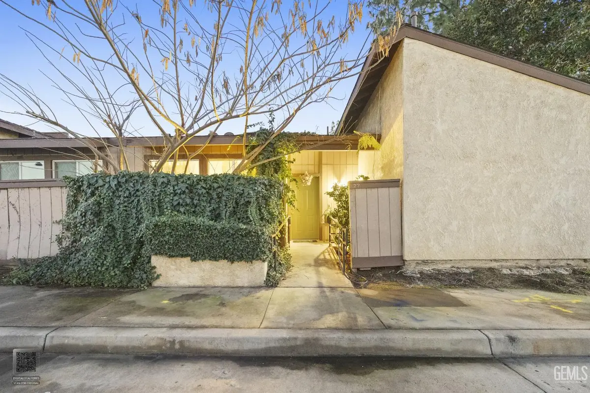 5401 DUNSMUIR ROAD #22, Bakersfield, CA 93309 - Image #1