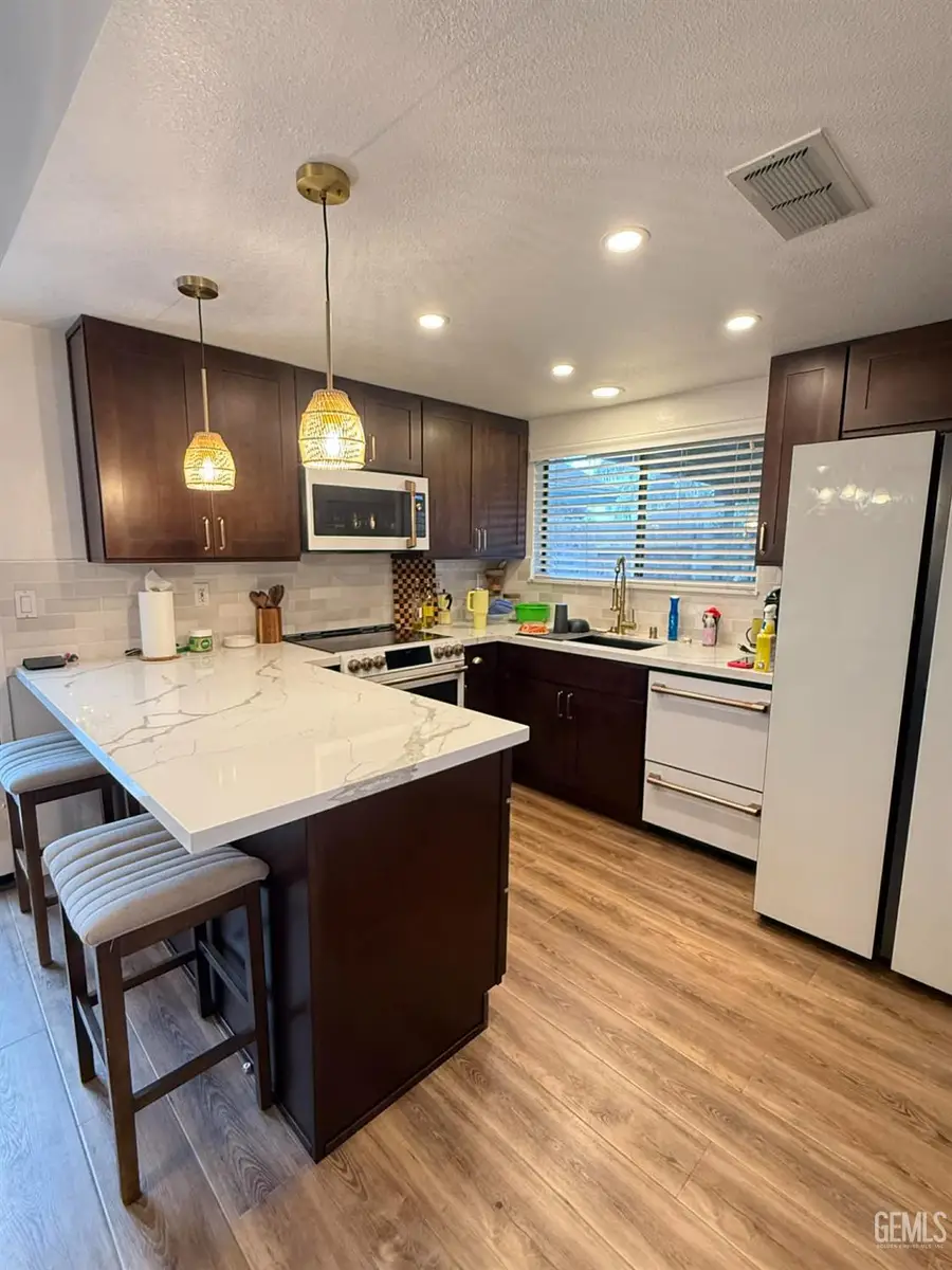 7517 HACHITA COURT, Bakersfield, CA 93309 - Image #3