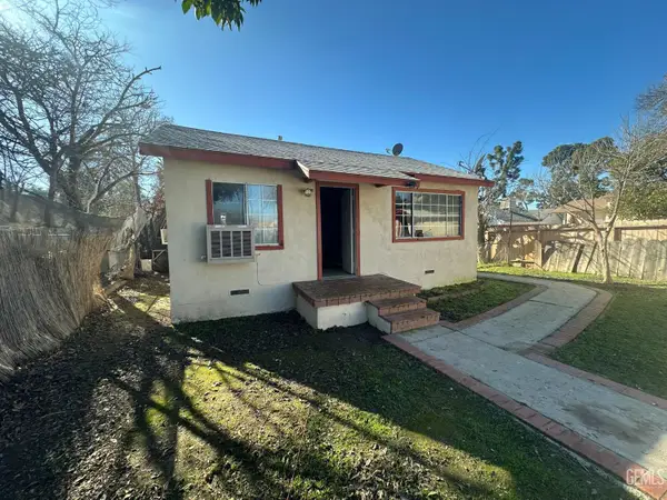 905 PEARL STREET, Bakersfield, CA 93305