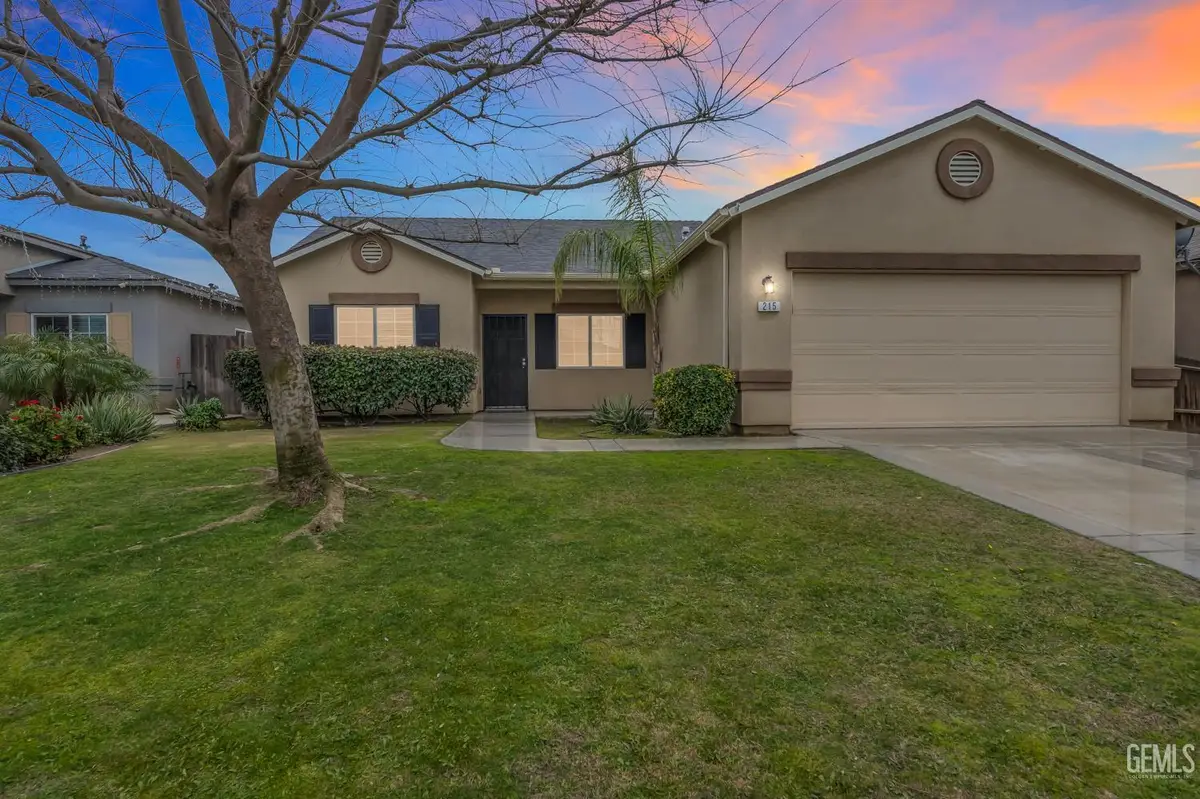 215 DAGENHAM COURT, Bakersfield, CA 93307 - #1