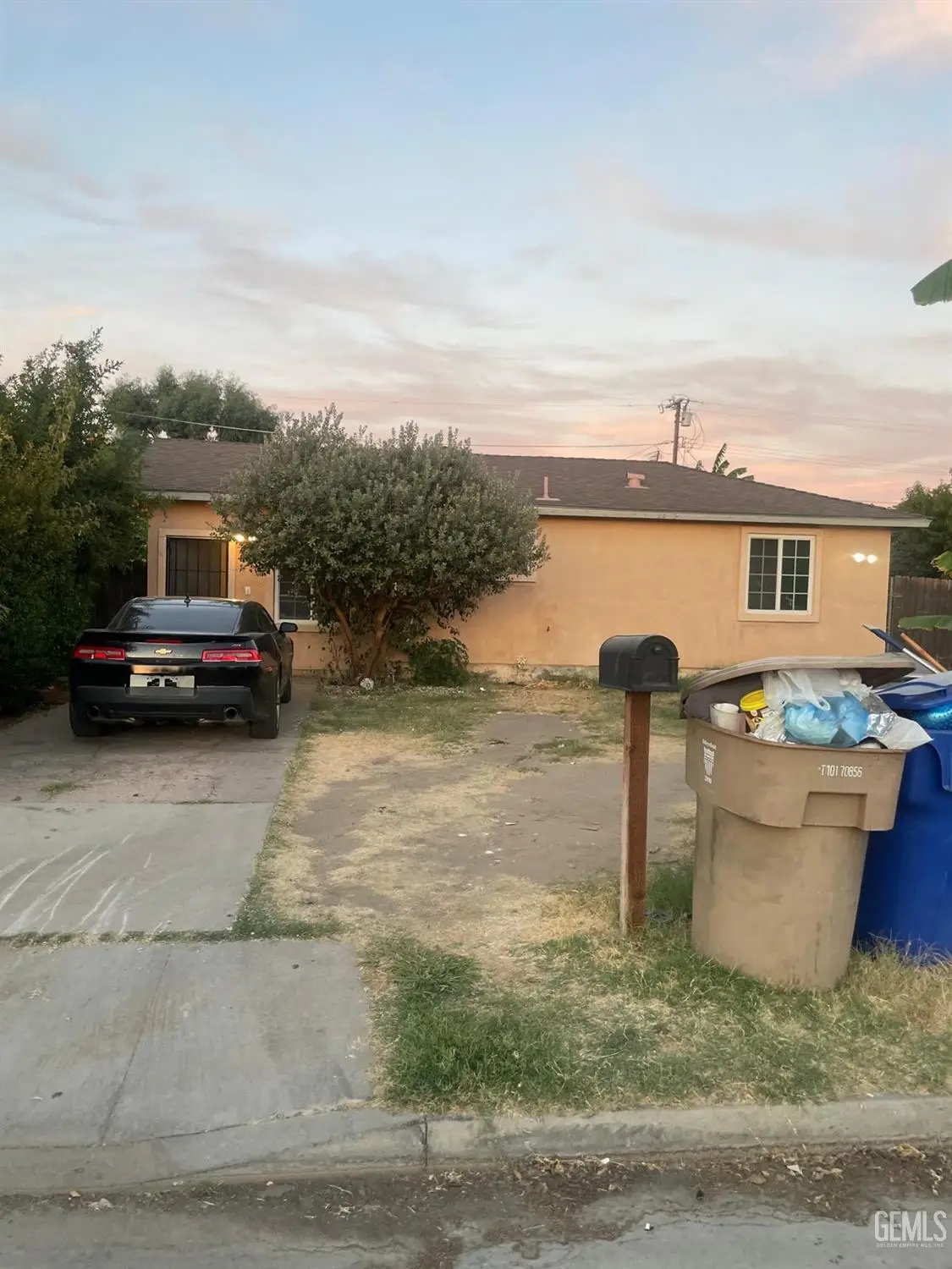 418 OLIVE STREET, Bakersfield, CA 93304 - Image #1