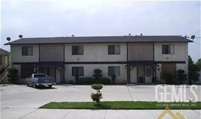 2126 O STREET STREET, Bakersfield, CA 93301