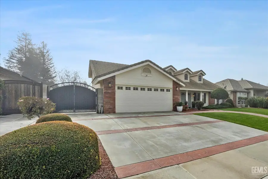 10513 PLEASANT HILL COURT, Bakersfield, CA 93312 - Image #3