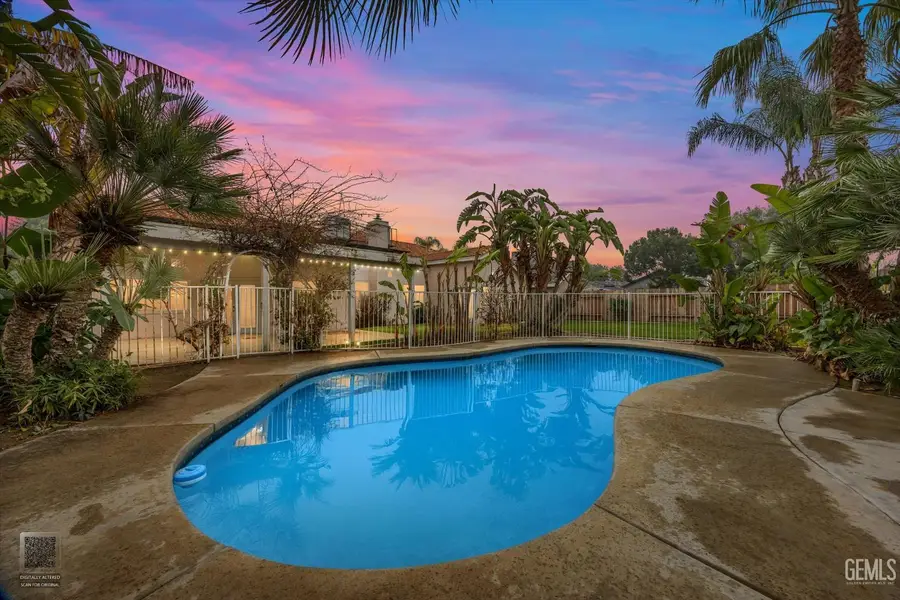 713 QUINTANA DRIVE, Bakersfield, CA 93314 - Image #2