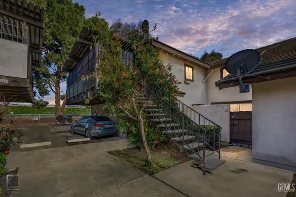 3333 EL ENCANTO COURT #32, Bakersfield, CA 93301