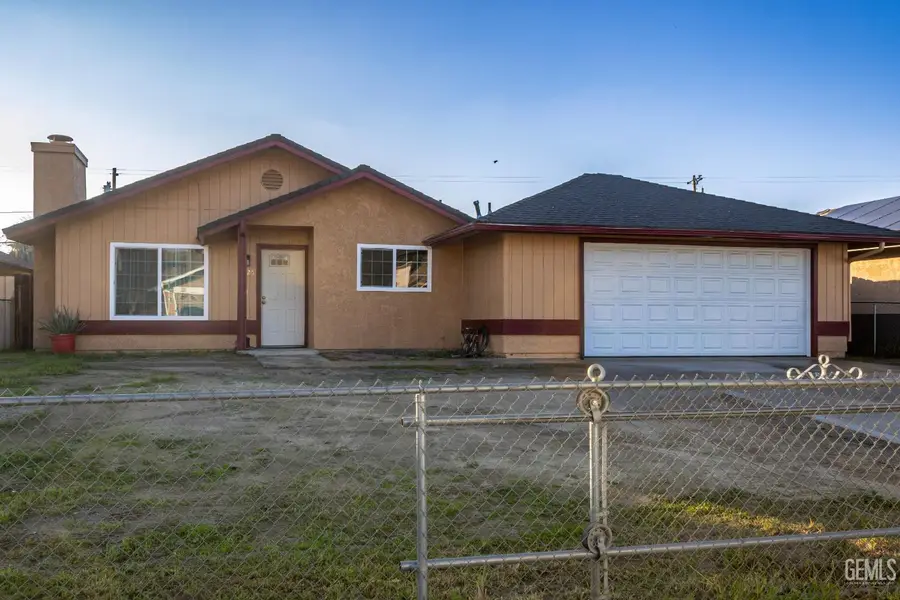 5825 LENZ COURT, Bakersfield, CA 93307 - Image #2