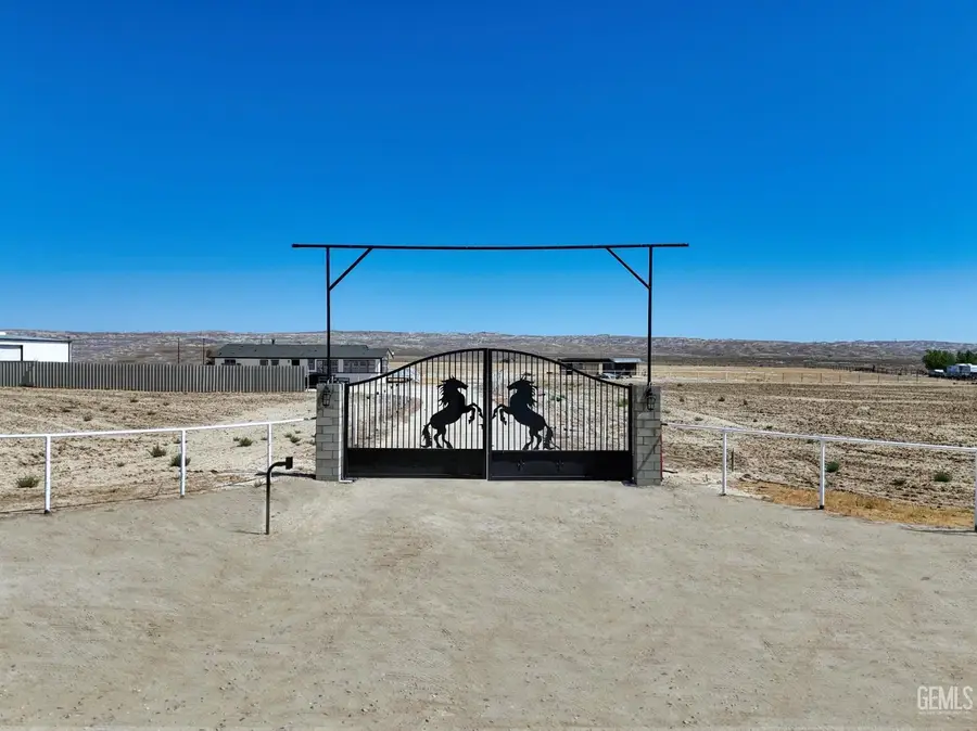 27580 TAMARISK ROAD, Taft, CA 93268 - #3