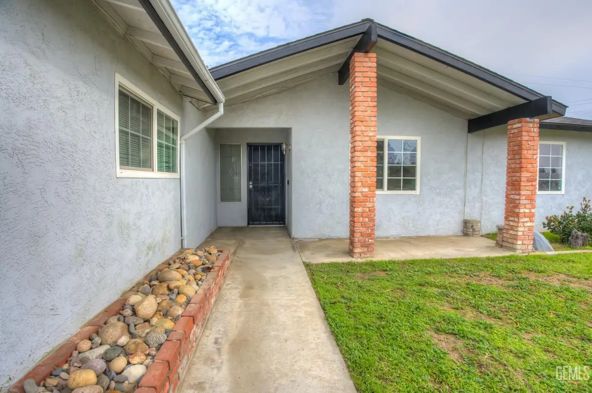 4600 ALEXANDER STREET, Bakersfield, CA 93307 - Image #1