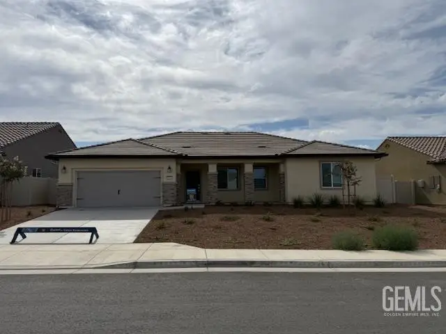 4918 BEAVERHEAD AVENUE, Bakersfield, CA 93306 - Image #1