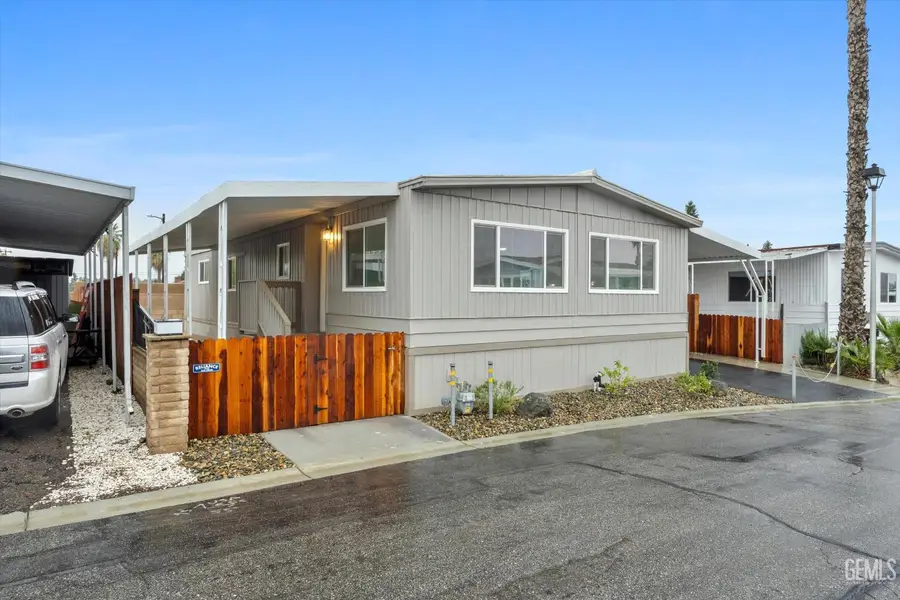 335 HICKORYWOOD LANE, Bakersfield, CA 93308 - #3
