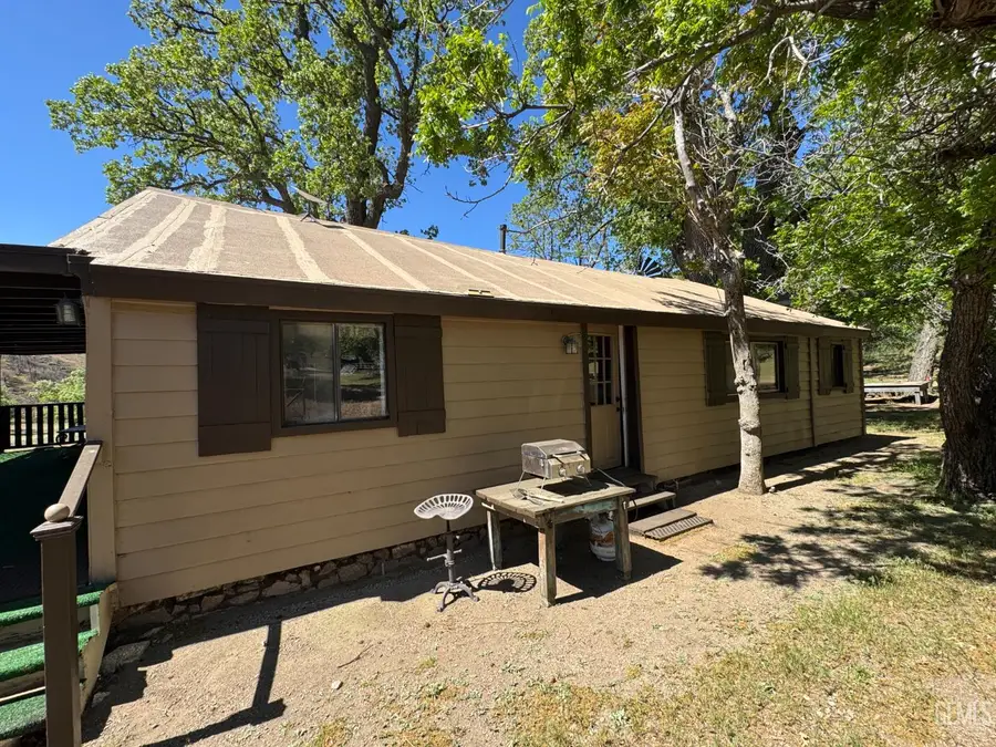 1 MAPLE AVE, Rosamond, CA 93561 - Image #3